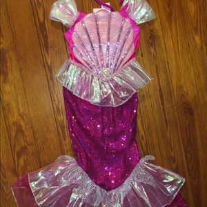 Size toddlers XS (size 3T) sequin mermaid costume